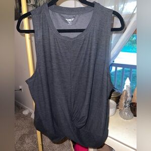 Old Navy Active Breathe On Gray Shirt XXL